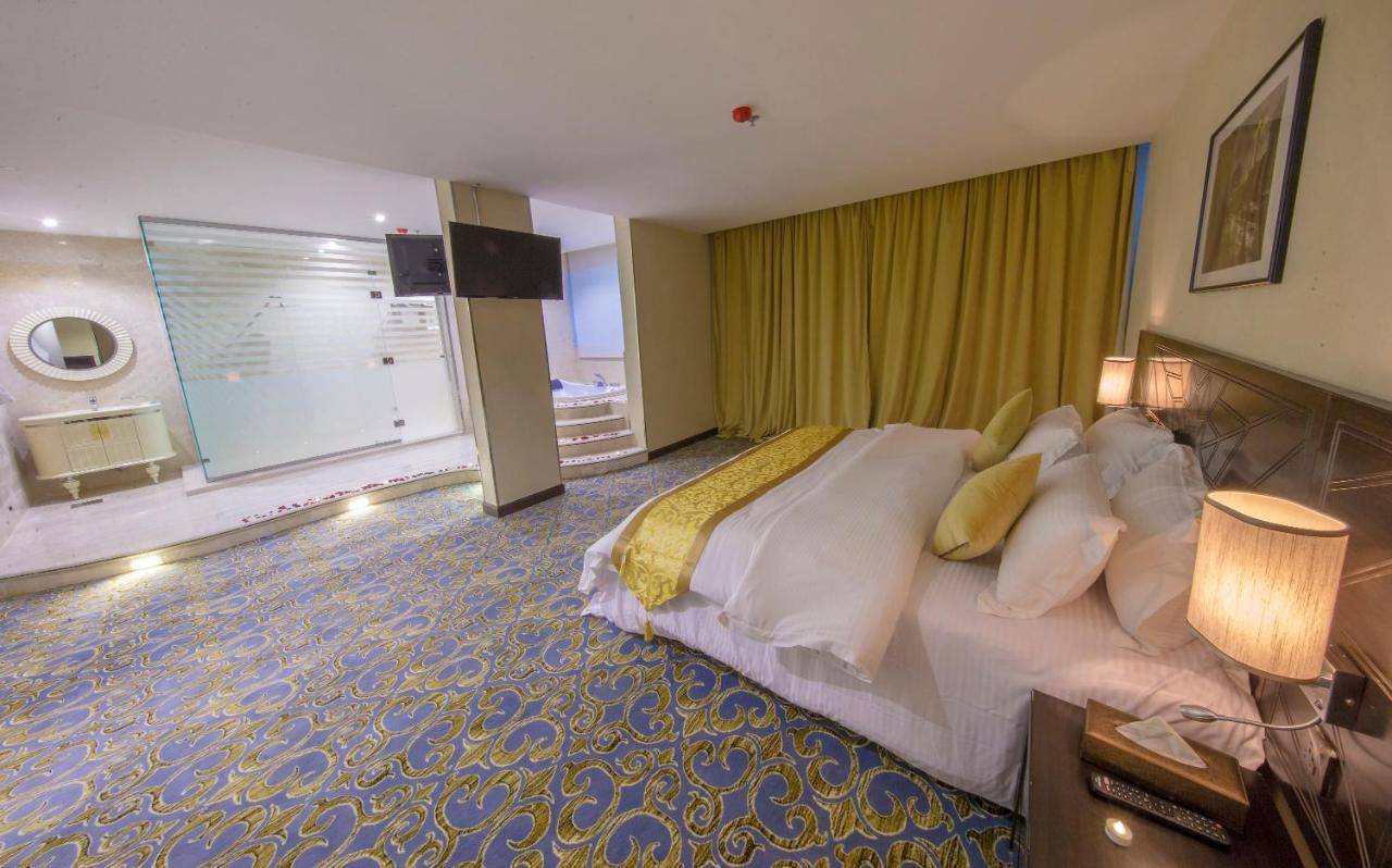 Rollins Hotel Burajda Zewnętrze zdjęcie