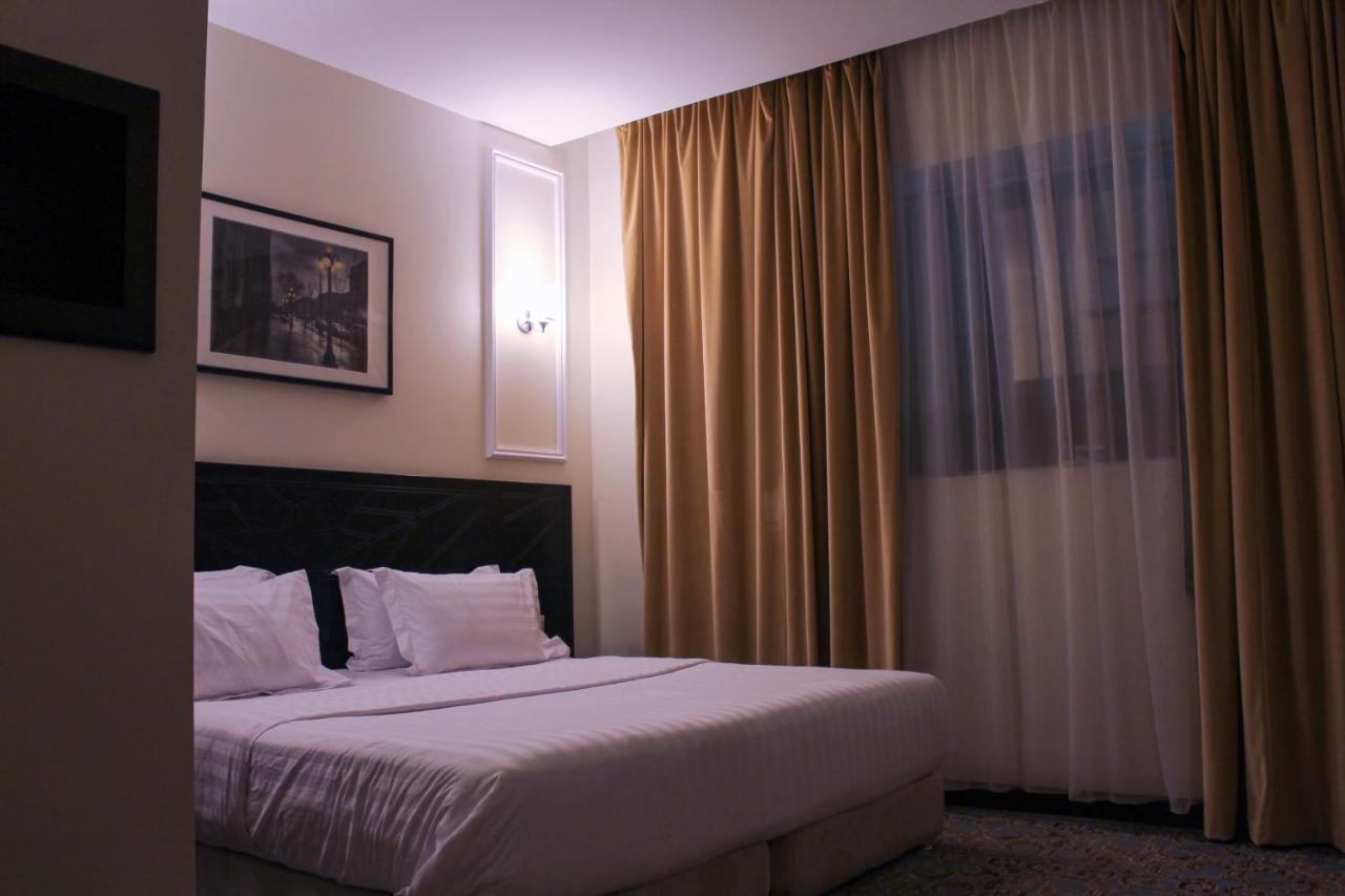 Rollins Hotel Burajda Zewnętrze zdjęcie