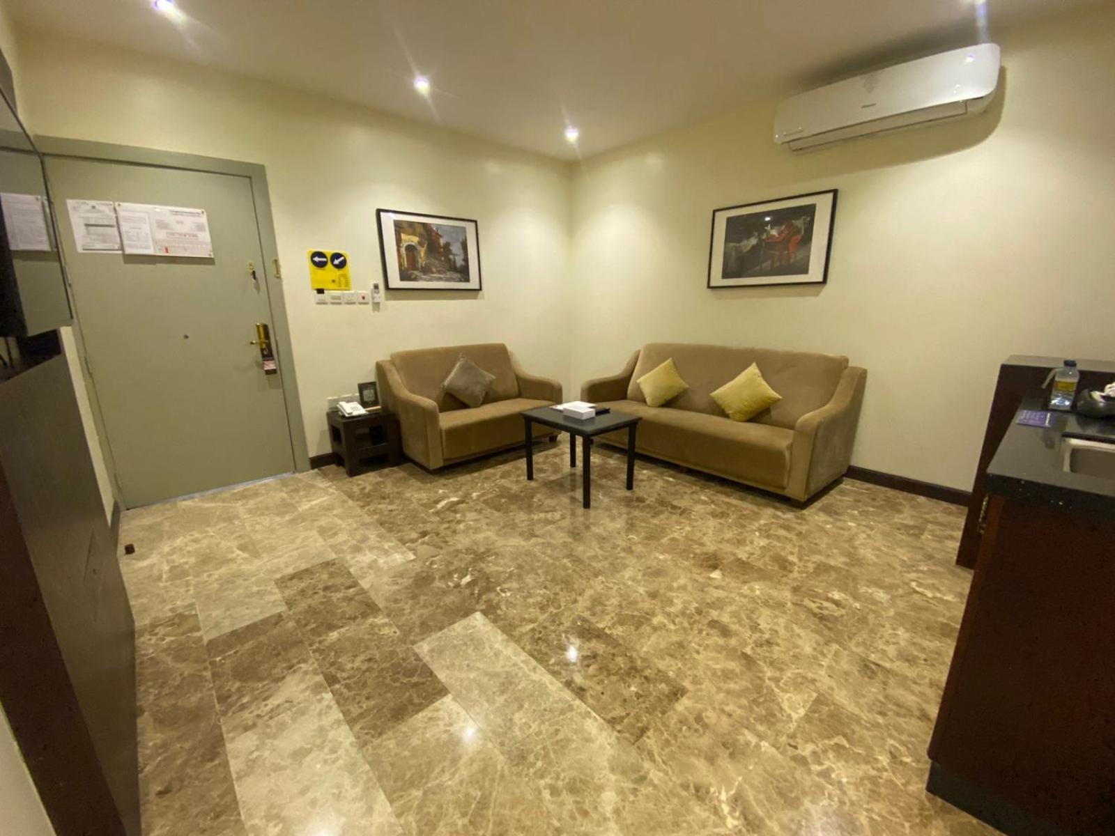 Rollins Hotel Burajda Zewnętrze zdjęcie